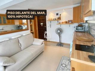Pis a Centre-Platja. Piso delante del mar