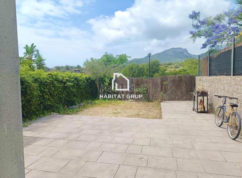 Foto ddded708-48fe-49dd-9457-6f23dcf91553. House with heating pool in El Casalot Mont-roig del Camp