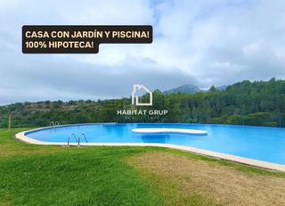 House in El Casalot. Casa pareada en montroig del camp