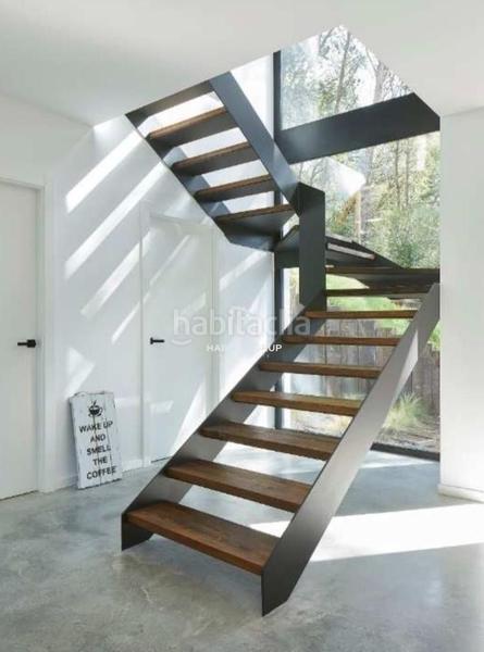 Foto 53021e39-88be-407e-abd3-e1074053a54e. Casa adosada  obra nueva en lescala en Escala (L´)