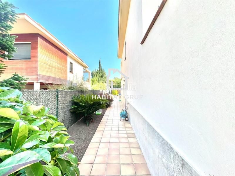 Foto 43a90066-8822-46d1-bfbf-66b009a6a7fa. Casa  en sant julià de ramis en Medinyà