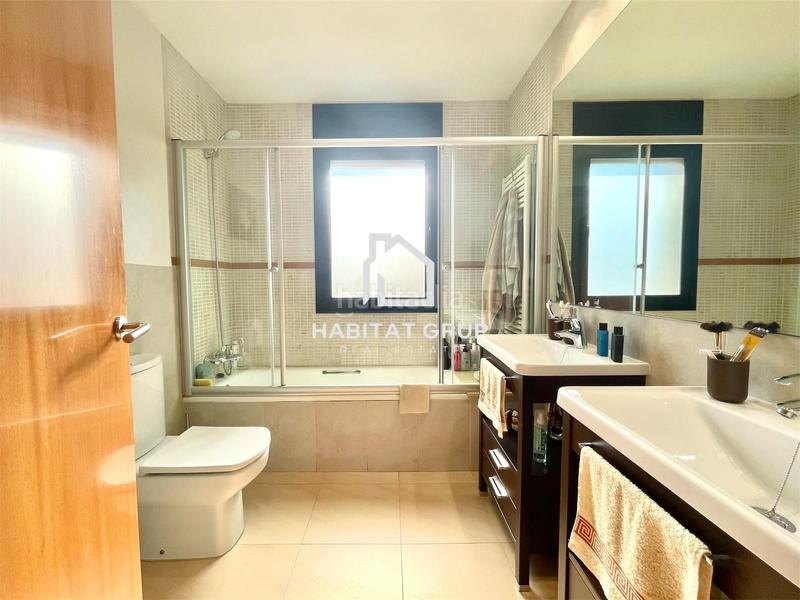 Foto 80c044bb-c84f-4342-8b15-e7cbd4ade8fa. Casa  en sant julià de ramis en Medinyà