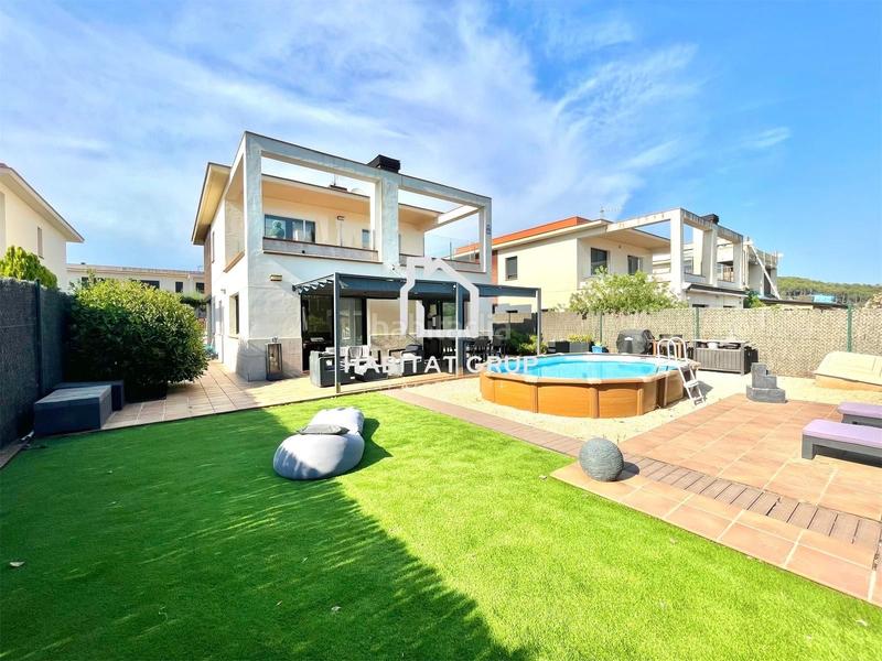 Foto ac355d1a-b95d-4118-b8af-4d1747899a86. Casa  en sant julià de ramis en Medinyà