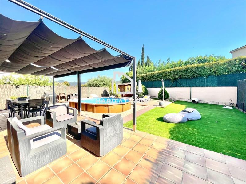 Foto ebd56d07-a293-44bd-a296-9da372499606. Casa  en sant julià de ramis en Medinyà