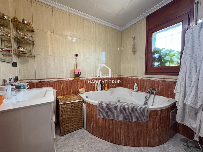 Foto 857f03e8-a8fc-43d9-a23a-f138a4701f22. Casa amb calefacció a Vilobí d´Onyar