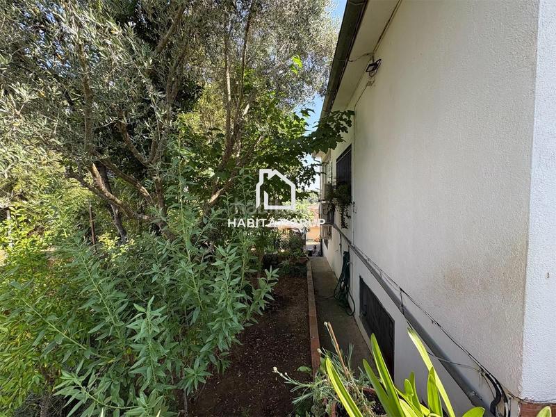 Foto a4ff09a3-3b6e-49f5-b895-e8d7613834d6. Casa amb calefacció a Vilobí d´Onyar