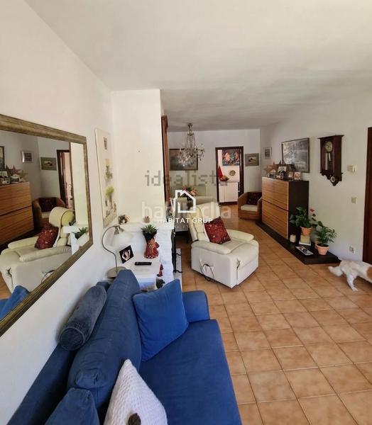 Foto cd56eb5a-fa3c-4c8f-b585-a3b91c2d9e87. Casa con riscaldamento in Osor