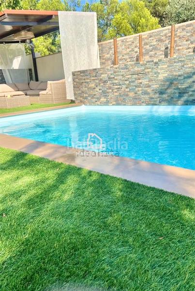 Foto 10b040e4-9666-43ba-bedd-4162b7d32e36. Casa con riscaldamento piscina in Alcanar