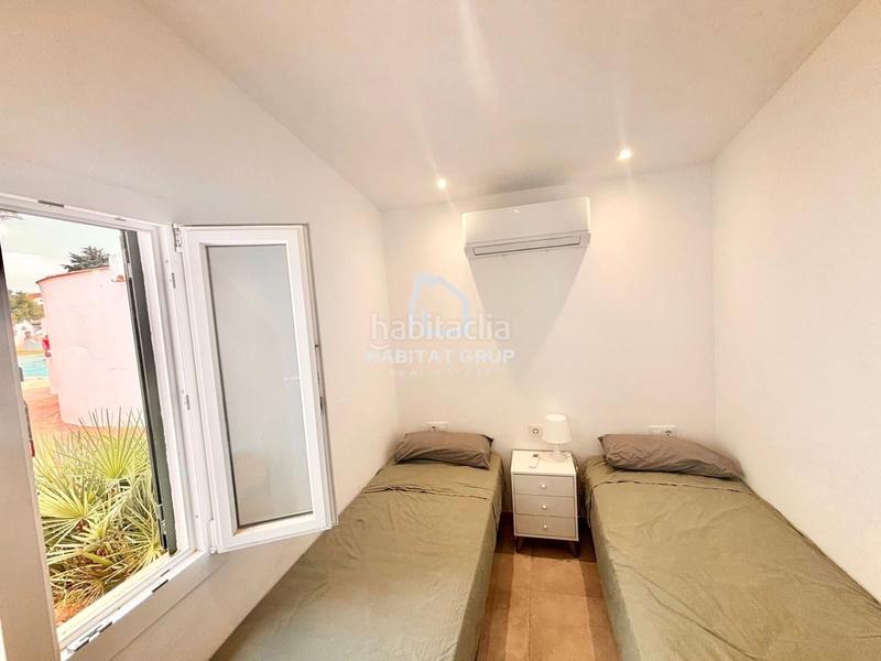 Foto ceb34ee2-c3cf-4be6-ad19-2ecfeeed916d. Casa adossada a Cala d´En Bosch-Serpentona Ciutadella de Menorca