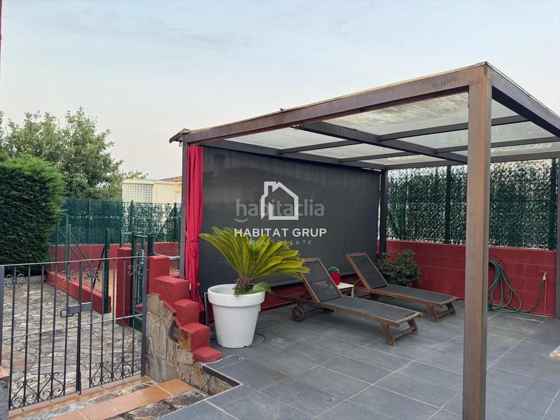 Foto 8ffa9e4a-5690-4e53-8338-846a4200b90f. Casa amb calefacció piscina a Palau Girona