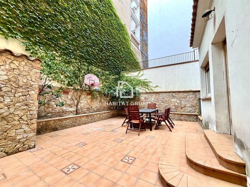 Foto c6ad71d7-7cd9-48ee-9799-dd13bbad7139. Pis amb calefacció a Centre-Barri Vell Girona