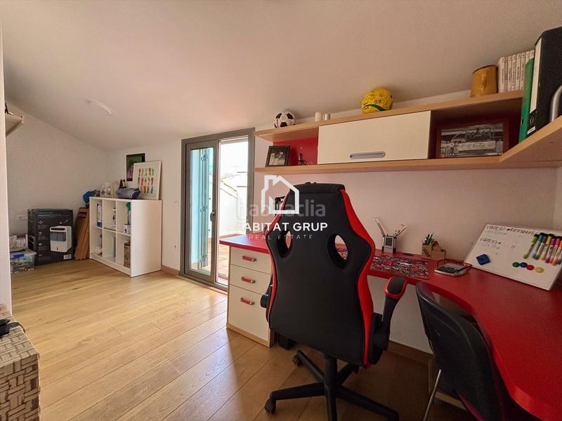 Foto 116d4e76-d874-49d5-8116-bc2879265ab4. Dúplex amb calefacció a Llagostera