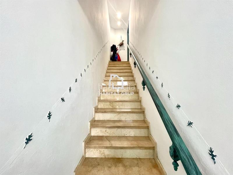 Foto 5229fb9c-fede-484d-8cd7-57963a5b9262. Reihenhaus mit heizung pool in Quart