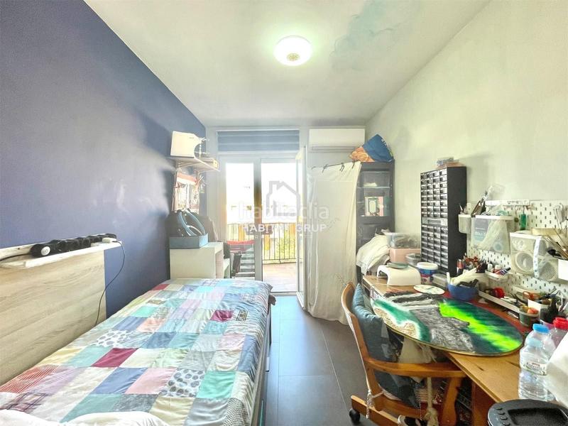 Foto 95195daa-6e89-460f-8a08-da81bf97ef93. Reihenhaus mit heizung pool in Quart