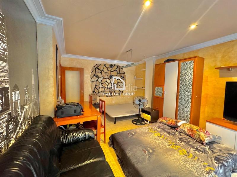 Foto e8d06e3c-95f0-4382-b3ee-5a3e5f939c7d. Pis amb calefacció a Veïnat Salt