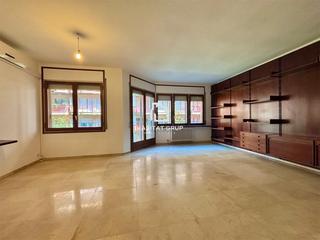 Appartement à Santa Eugenia. Piso en salt