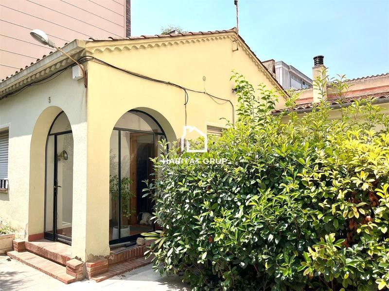 Foto 7690d475-64bf-44c6-bf37-f79f61e4e10b. Haus mit heizung in Eixample Sud-Migdia Girona