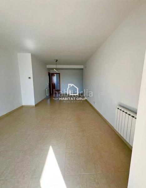 Foto 0b62d81d-7ace-4dac-a88e-f16f3f56dfa3. Pis amb calefacció a Barri dels Escriptors Salt