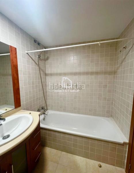 Foto a0c51fe8-d41e-40ab-a1e0-83e92b539910. Pis amb calefacció a Barri dels Escriptors Salt