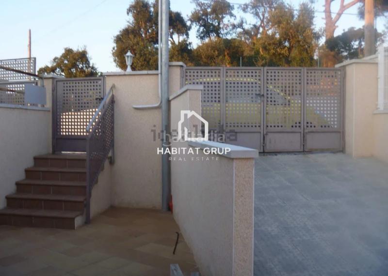Foto 50e6bb05-b1a1-4831-91d5-2fabe566ef7f. Casa adosada  en Aiguaviva Parc Vidreres
