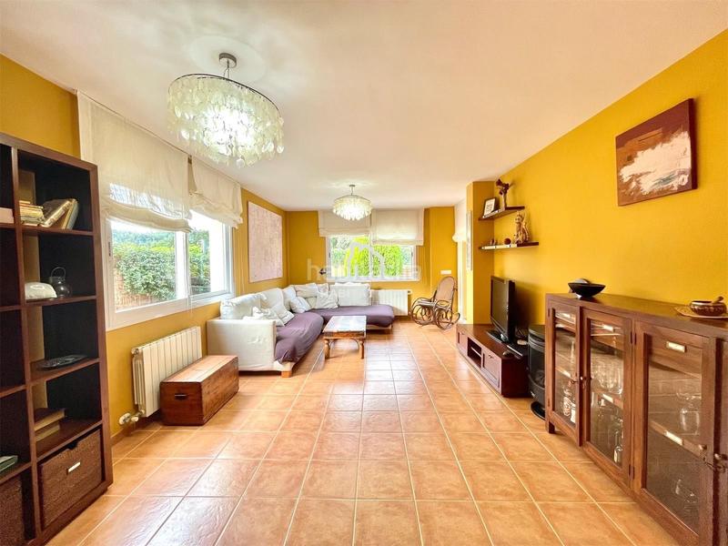 Foto 0679f97d-389d-46c1-a3f6-22943c2648a7. Haus mit heizung pool in Palol de Revardit