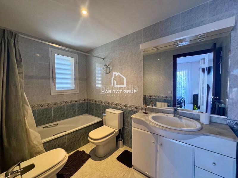 Foto 34b44c14-da37-4b14-92cb-ccdb593e35c8. Casa adossada amb calefacció a Sant Gregori