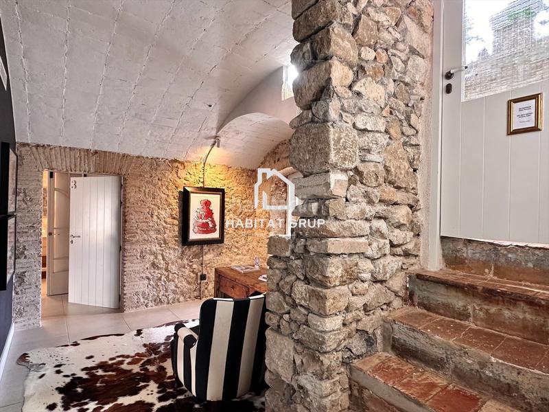 Foto ec365a10-c559-46fd-9200-db148ac28f30. Casa con riscaldamento piscina in Corçà