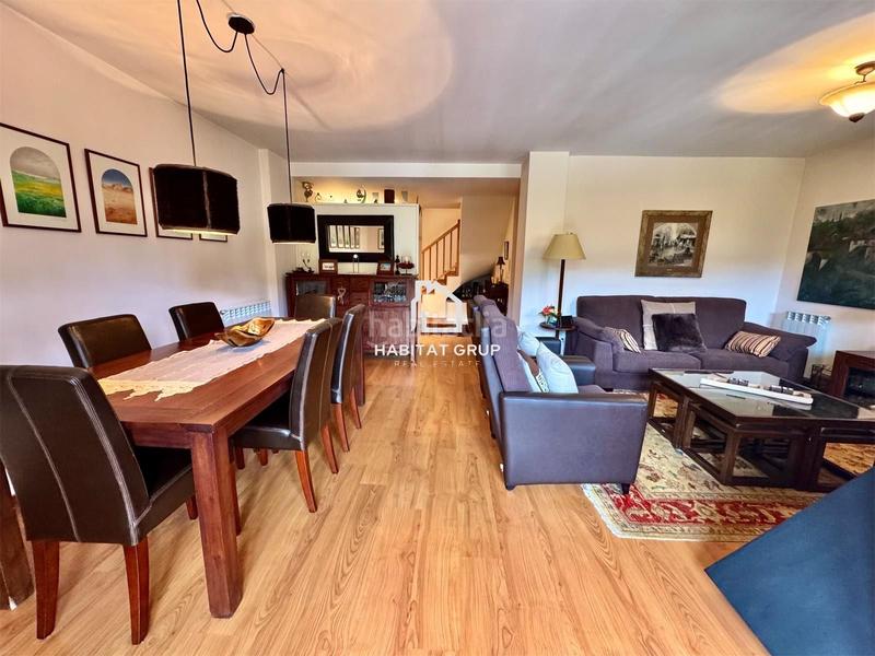 Foto 82ff0d66-b974-4df2-baa8-cf01a9b98268. Zweistöckige wohnung mit heizung in Molina (La)