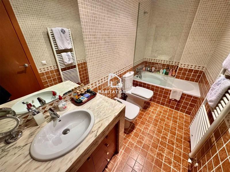 Foto a54584f7-f020-4ee9-9fb5-537e58bcbfe9. Zweistöckige wohnung mit heizung in Molina (La)