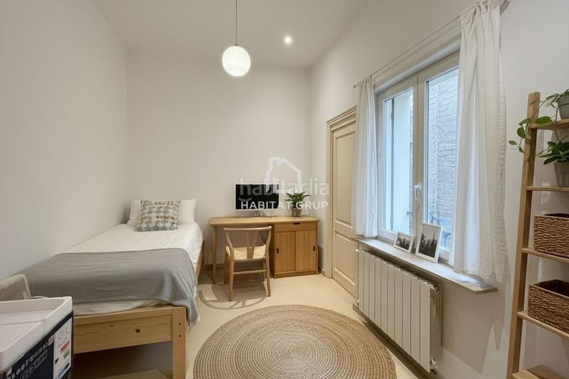 Foto 4b45c858-48e3-4697-b616-fc3ad6fd3eb5. Flat with heating in Centre-Barri Vell Girona