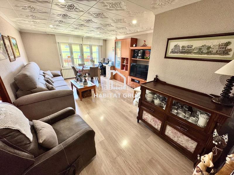 Foto 0d2fa7a2-f3d6-483b-9b12-1e6a68a3b554. Flat with heating in Puigcerdà