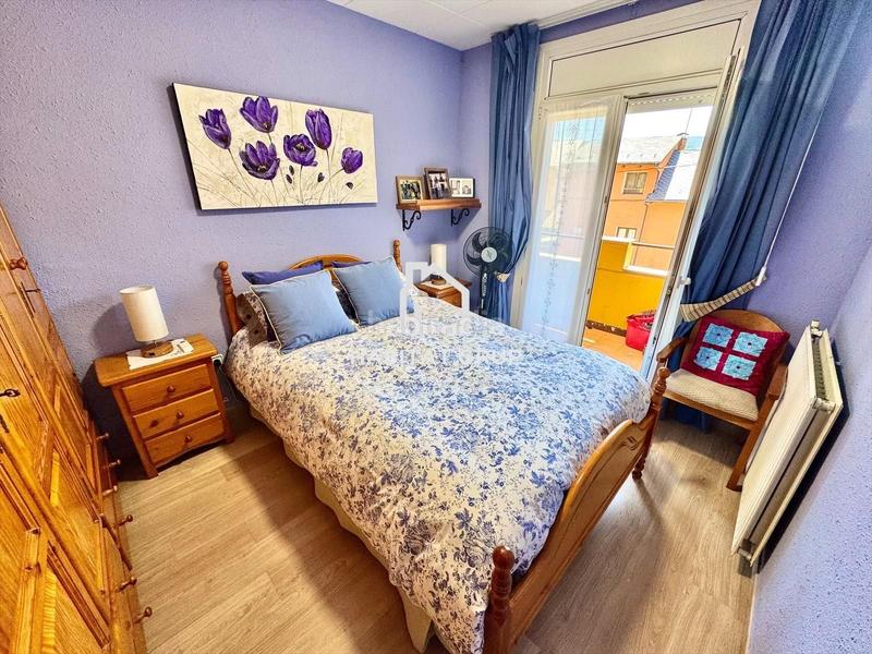 Foto e11eebe6-0b07-479c-a7b2-7153b97bdc56. Flat with heating in Puigcerdà