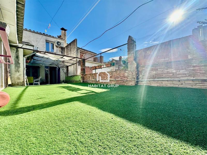 Foto d43fe6e7-3654-4106-a255-435bb8809671. Casa con riscaldamento in Santa Coloma de Farners