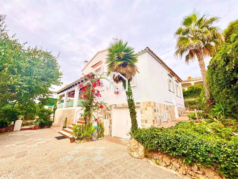 Foto dd75de62-c2d3-4e68-9b2e-7668815bb75a. Haus mit heizung pool in Coves Noves Es Mercadal