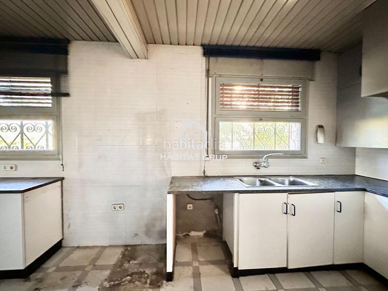 Foto 8ab06523-cb13-489e-b964-6ff7e130a896. Casa amb calefacció a Carme - Vistalegre Girona