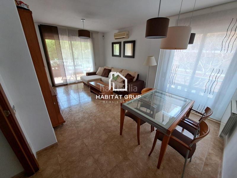 Foto 53b60404-54d8-4a5e-9778-449a9a5e5ea9. Piso  en Malgrat de Mar