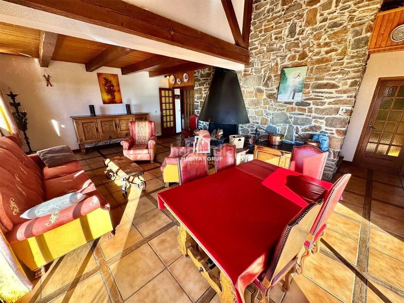 Foto 2faf993d-8210-4df0-8585-11c72f516fee. Casa a Llívia