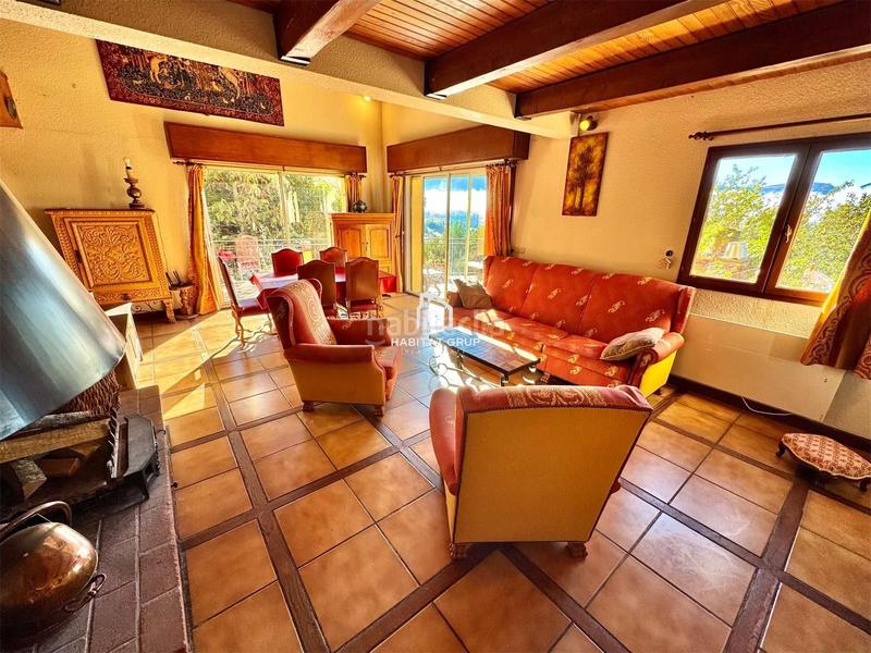 Foto c85e1e3f-3ad8-4201-b7a4-a9a49f76017b. Casa a Llívia