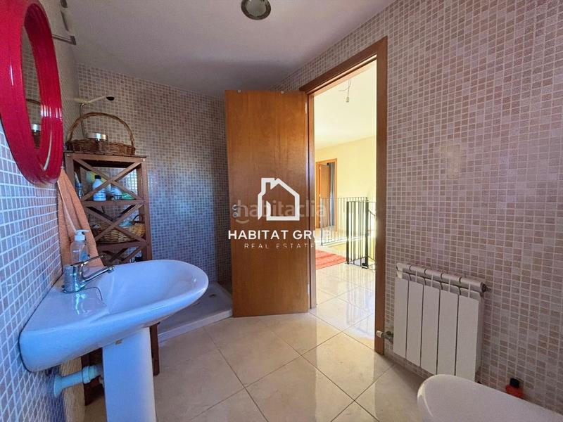 Foto 718d1b7d-52a8-4062-a3aa-9d4e293d9657. House with heating parking in Llagostera