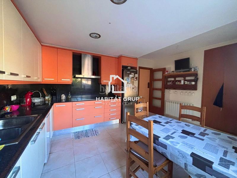 Foto b1cde35d-43c3-4aec-a520-2cbdb71d3f7c. House with heating parking in Llagostera