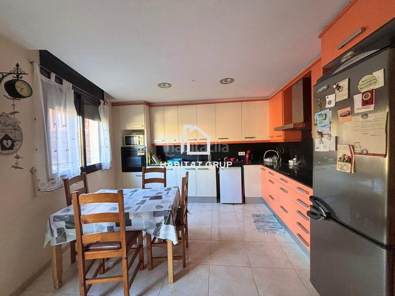 Foto cbdfe3cb-d387-4801-8ecf-19cce6892091. House with heating parking in Llagostera