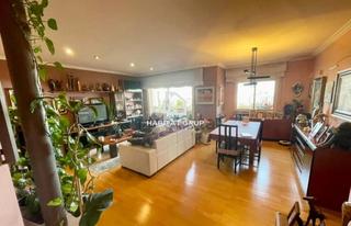 Zweistöckige Wohnung in Roses-Castellbell. Ático dúplex en sant feliu de llobregat