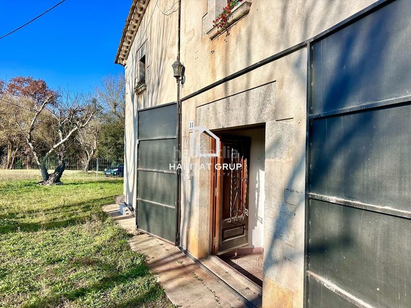 Foto a7d25796-62c7-42bc-9f17-6c0c19bcebd2. Casa a Caldes de Malavella