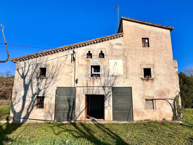 Foto efb98315-6efe-4ae9-86de-ce47b2087c01. Casa a Caldes de Malavella