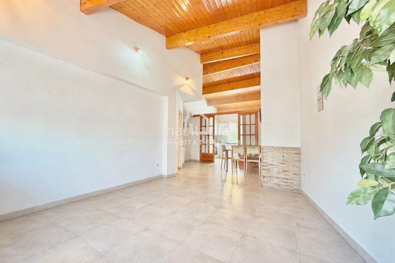 Foto c0ad39af-6d01-44f2-a475-2ef7e752d8a9. Casa a Carme - Vistalegre Girona