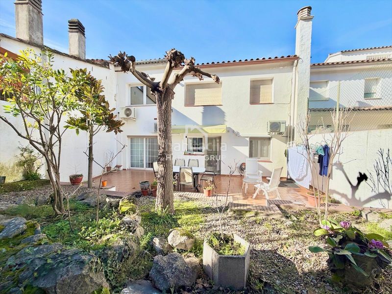 Foto d081ee10-dab2-4e37-8593-ec7c517e504f. Casa a Carme - Vistalegre Girona