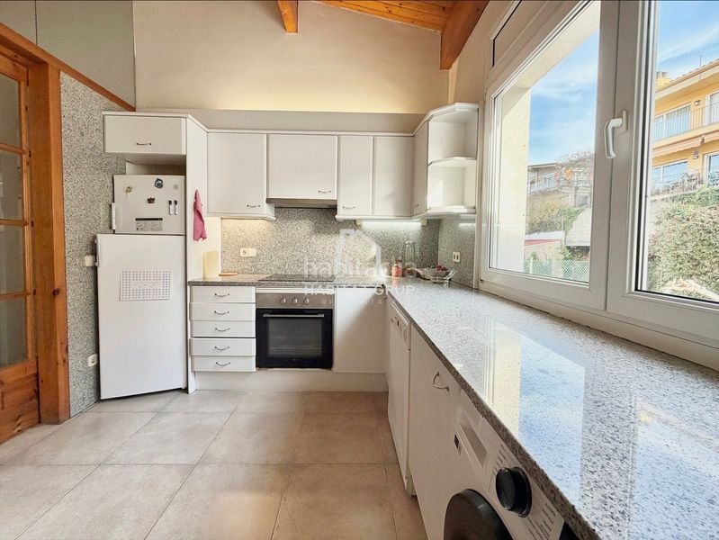 Foto d545e30a-cd5a-46fb-a58a-44b168ce950a. Casa a Carme - Vistalegre Girona
