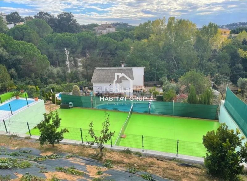 Foto 0b55783b-a88a-4c52-8874-ac94b0825595. Casa amb calefacció piscina a Aiguaviva Parc Vidreres