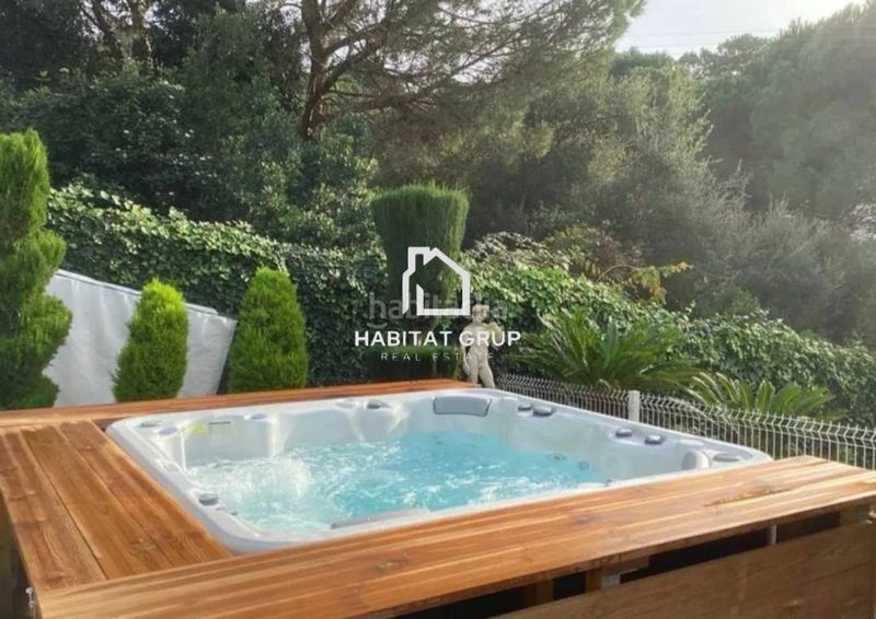 Foto abdbd0df-17f3-4cc1-8e3f-c55323b5e882. Casa amb calefacció piscina a Aiguaviva Parc Vidreres