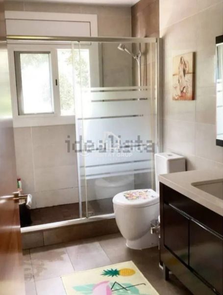 Foto d029f935-5bc1-4ebc-901c-2a928d33099a. Casa amb calefacció piscina a Aiguaviva Parc Vidreres